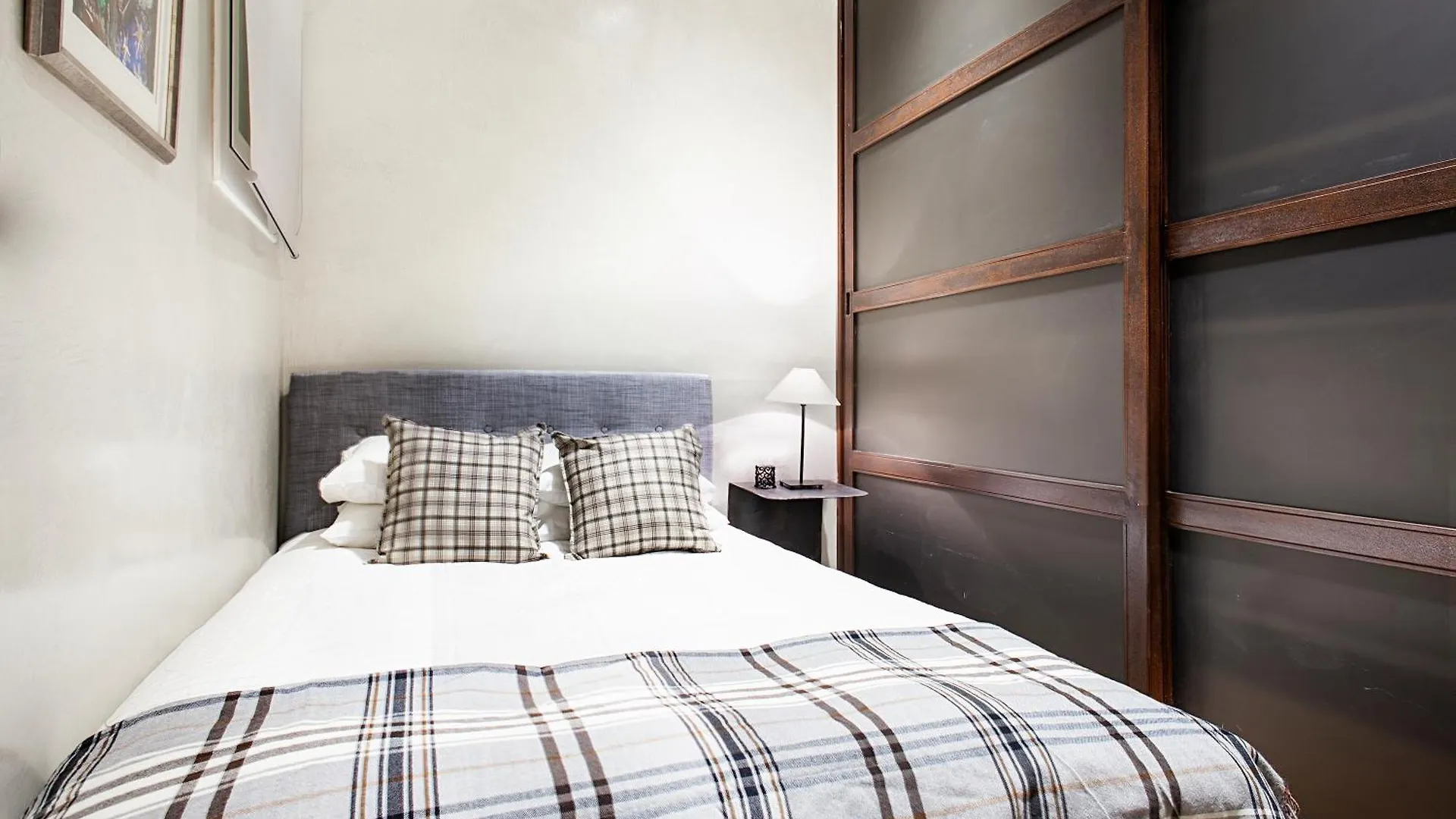 Midtown Luxury Apartments By Sweett Barcelona 0*,  Spain