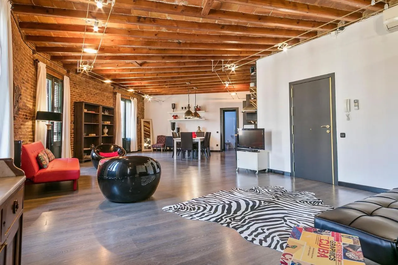 Midtown Luxury Apartments By Sweett Barcelona Spain