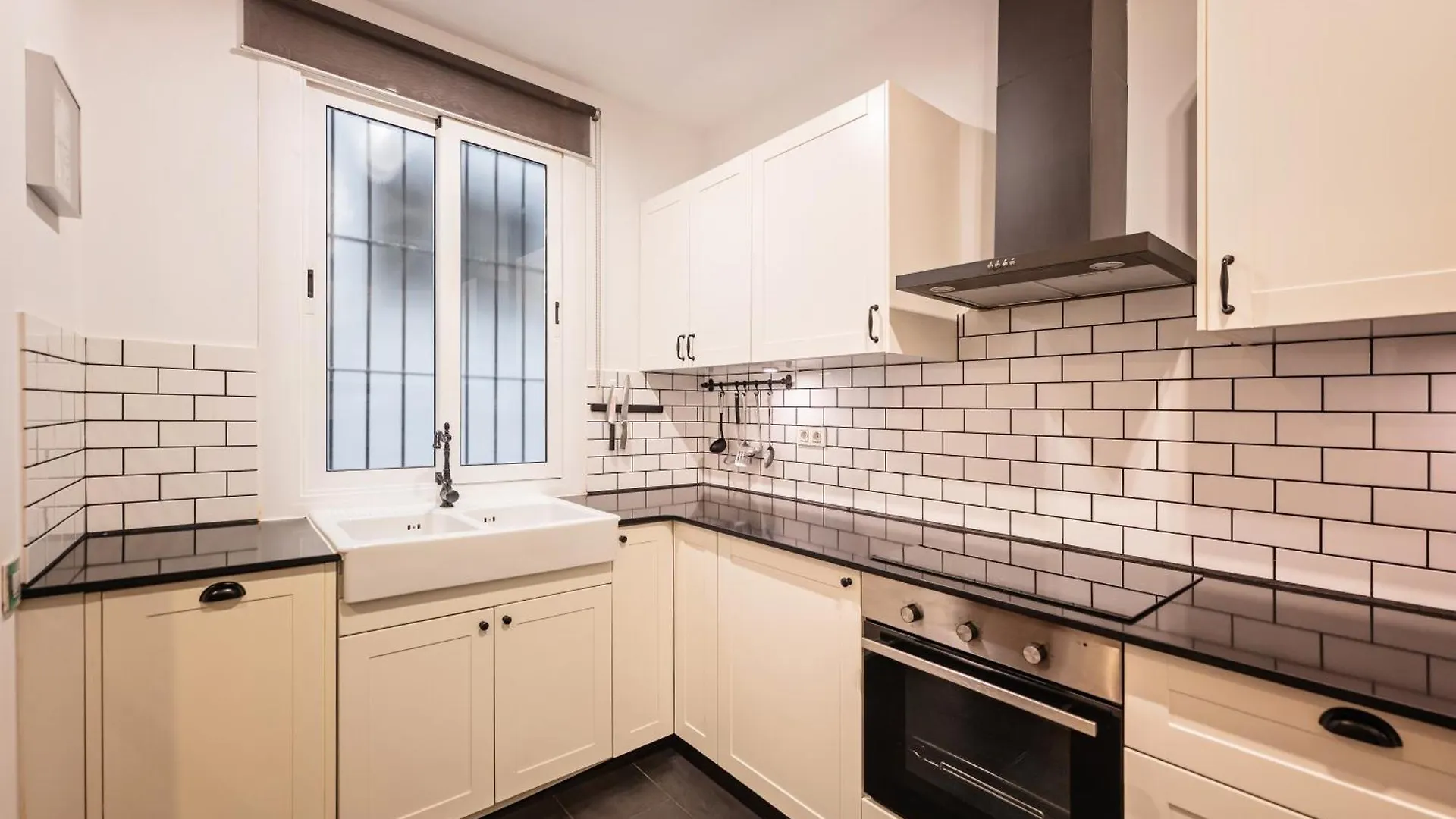 Midtown Luxury Apartments By Sweett Barcelona Spain
